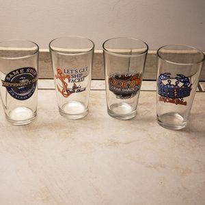 4 Joe's crab shack collector pint bar glasses